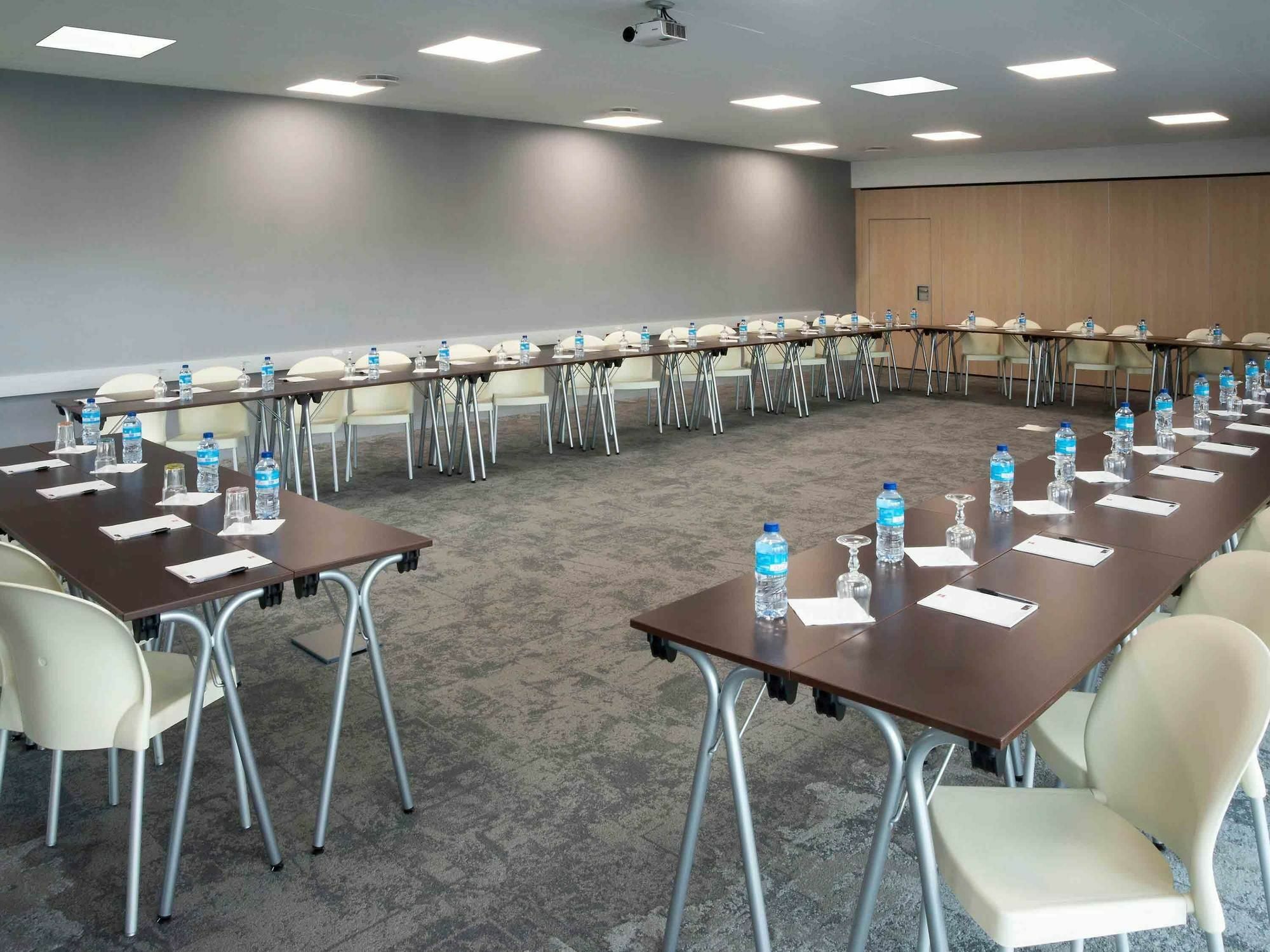 Ibis Rennes Beaulieu 호텔 Cesson-Sévigné 외부 사진
